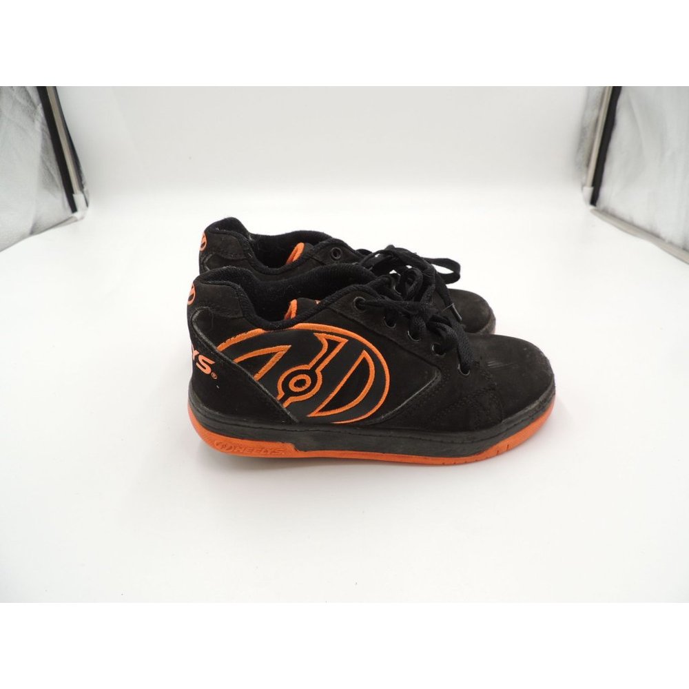 Heelys Boys Tennis shoes size YTH 2